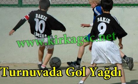 29 Ekim Futbol Turnuvasında Büyük Heyecan