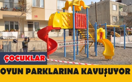 ÇOCUKLAR OYUN PARKLARINA KAVUŞUYOR