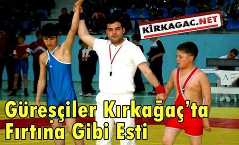 Güreşçiler Kırkağaç'ta Fırtına Gibi Esti