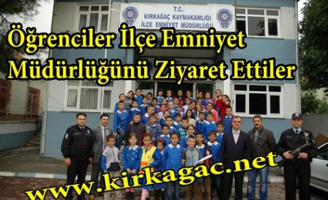 Öğrenciler İlçe Emniyet Müdürlüğünü Ziyaret Ettiler