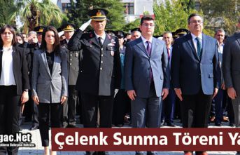 29 EKİM ÇELENK SUNMA TÖRENİ İLE BAŞLADI