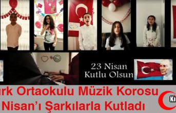 ATATÜRK ORTAOKULU MÜZİK KOROSU 23 NİSAN'I ŞARKILARLA KUTLADI