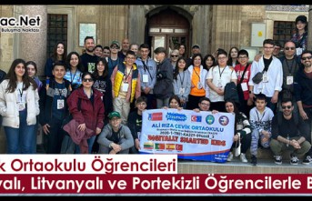 KIRKAĞAÇLI ÖĞRENCİLER, İSPANYALI, LİTVANYALI ve PORTEKİZLİ ÖĞRENCİLERLE BULUŞTU 