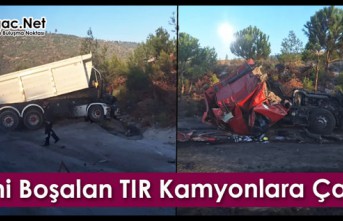 FRENİ BOŞALAN TIR KAMYONLARA ÇARPTI