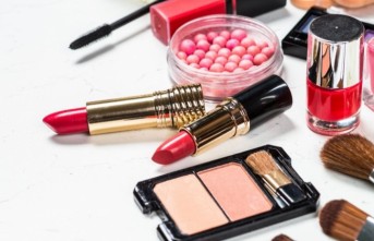 Toptan Kozmetikte Karlı ve Güvenli Alım Rehberi