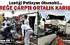 LASTİĞİ PATLAYAN ARAÇ DİREĞE ÇARPTI