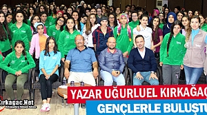 TARİHÇİ YAZAR TALHA UĞURLUEL KIRKAĞAÇ’TA GENÇLERLE...