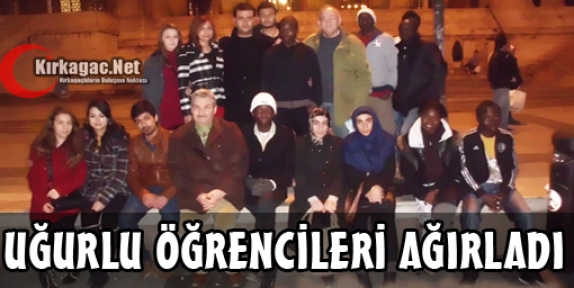 UĞURLU ÖĞRENCİLERİ İSTANBUL'DA AĞIRLADI 