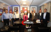 DÖNMEZ’DEN "ÖZGÜR ÖZEL’E" TAM DESTEK: "GERİ ADIM ATMAYACAĞIZ!"