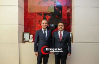 DÖNMEZ’DEN ÖZEL’E TAM DESTEK “YOLUMUZ AÇIK OLSUN”
