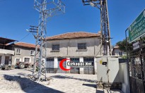 YAĞCILI'DA ELEKTRİK DİREĞİ TEPKİSİ