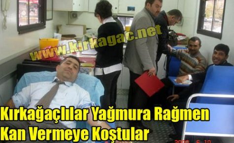 Yağmura Rağmen Kan Vermeye Koştular